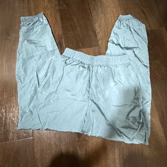 Metallic Pants - Picture 3 of 3